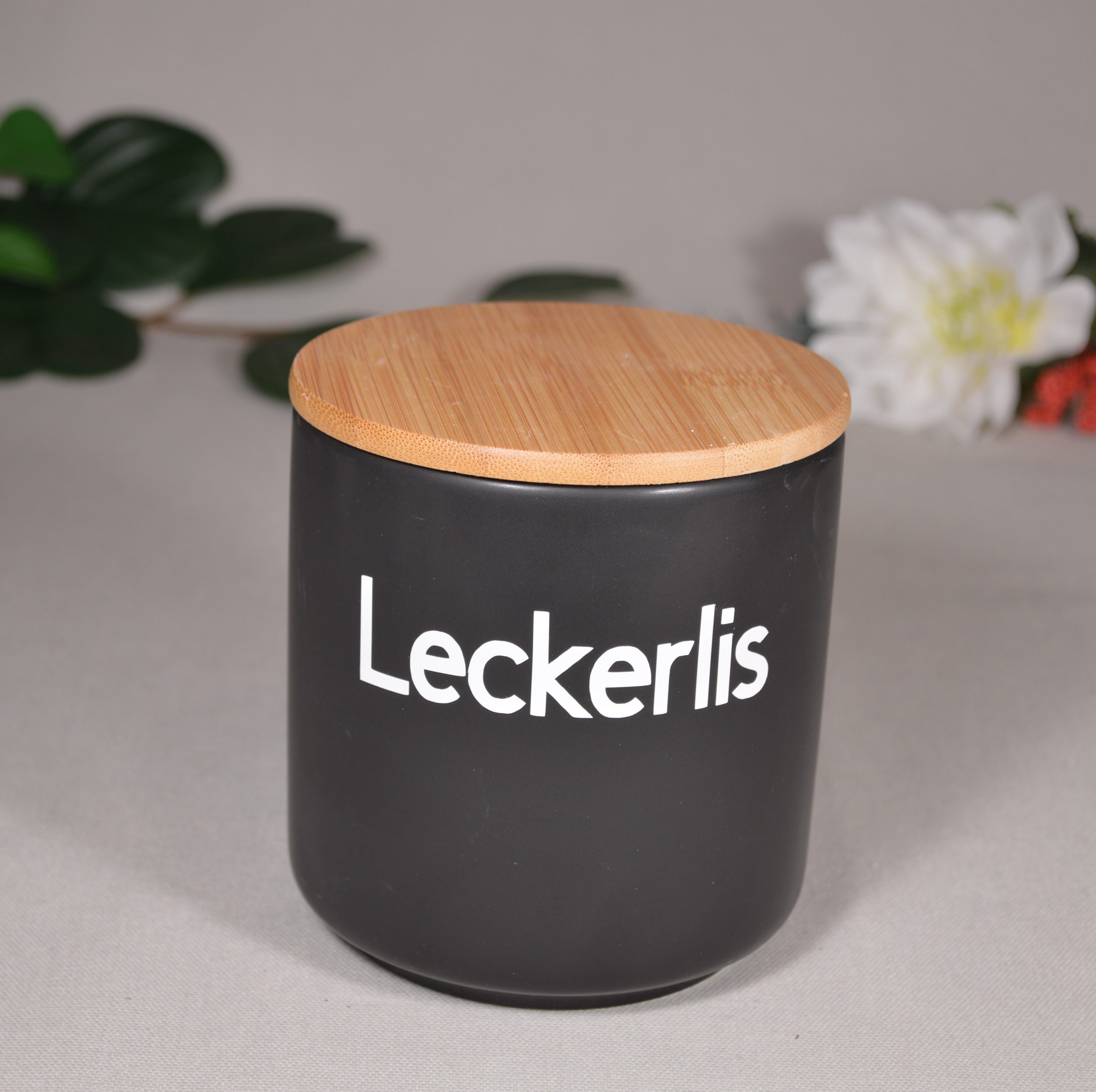 Vorratsdose beschriftet