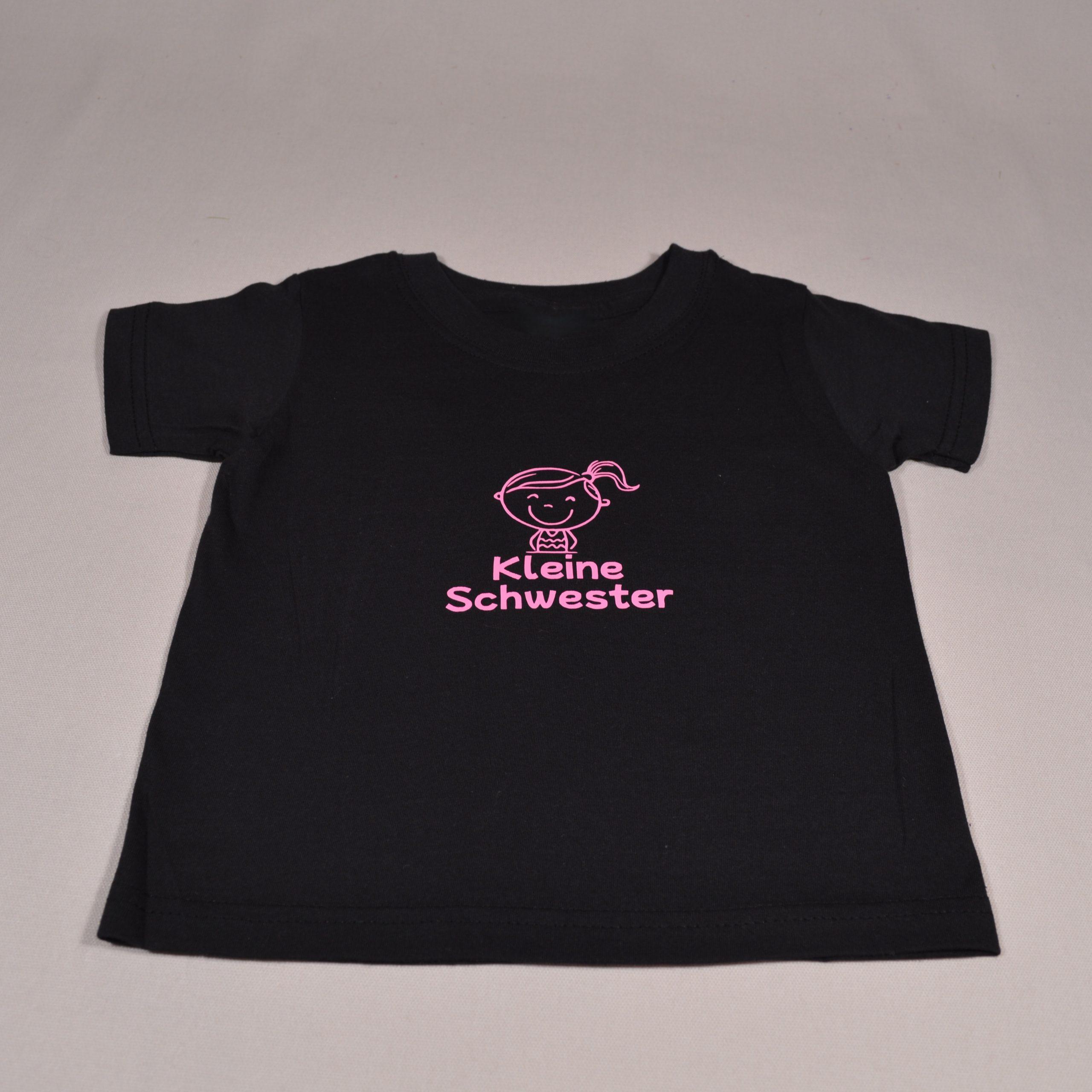T-Shirt Mädchen Kleine Schwester schwarz