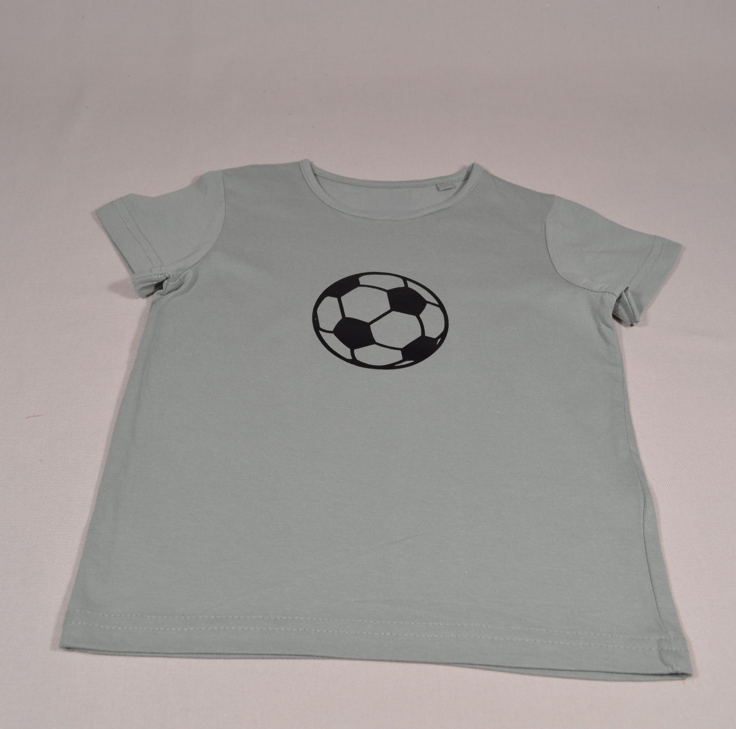 Jungen T-Shirt Fussball olivegrün Gr.122 personalisiert