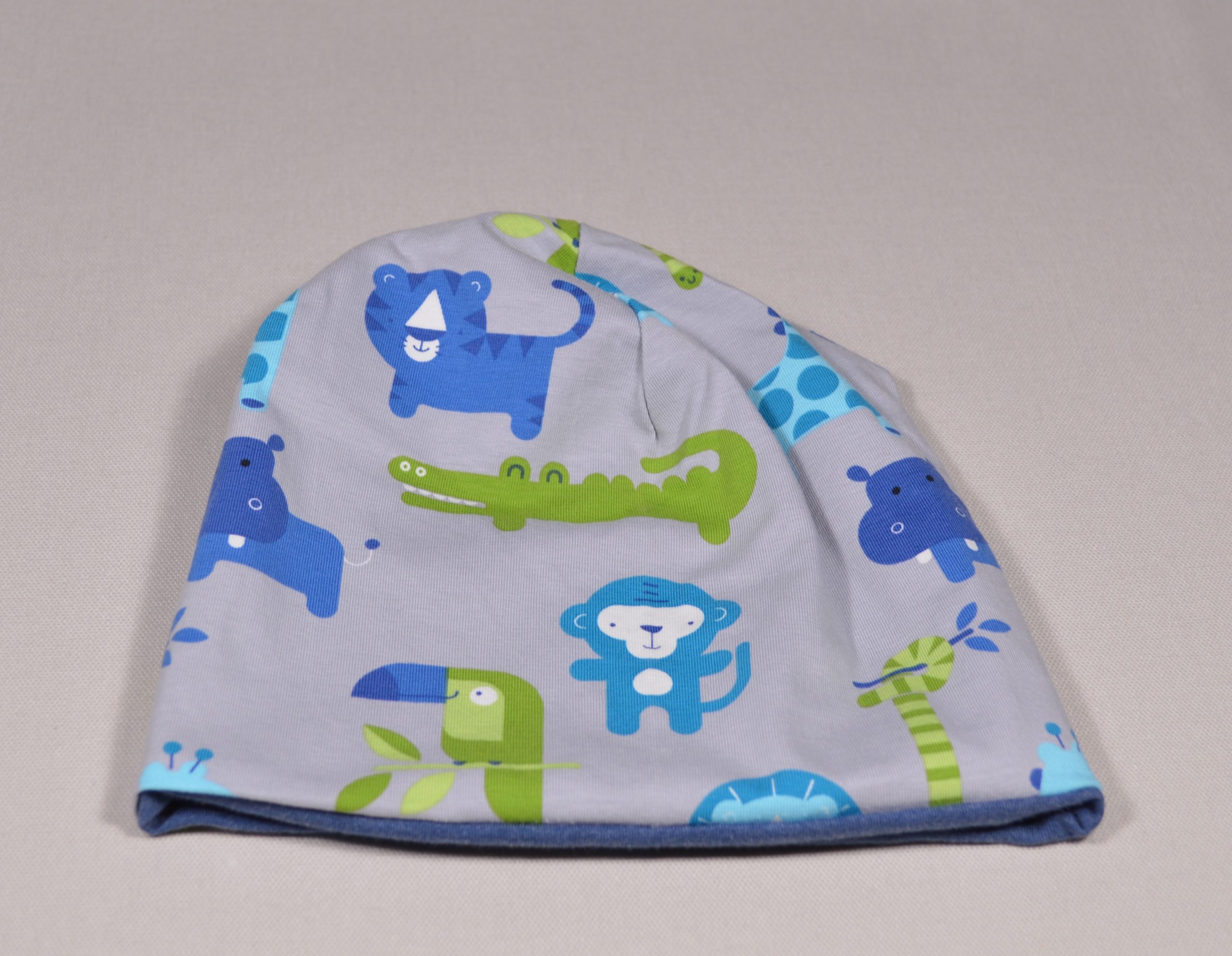 Mütze Baby blau grün personalisiert Tiere Dschungeltiere