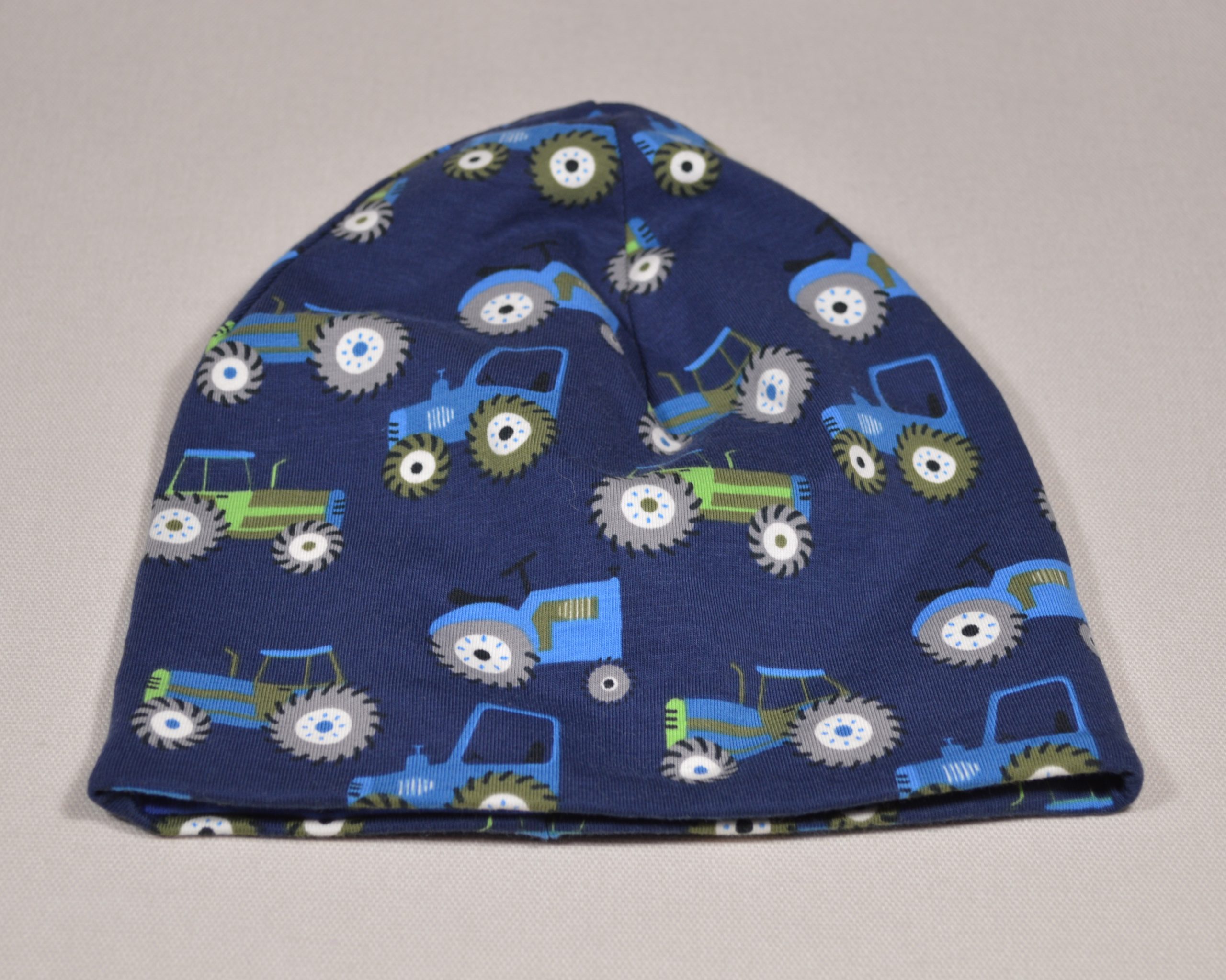 Baby Mütze blau personalisiert Traktoren