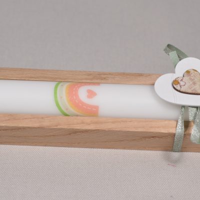 Kleines Geschenk mit Regenbogenmotiv